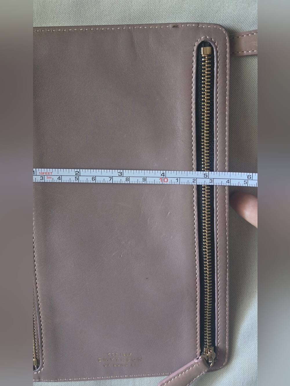 Smythson Mauve Perforated Leather Travel Pouch - Picture 6 of 12